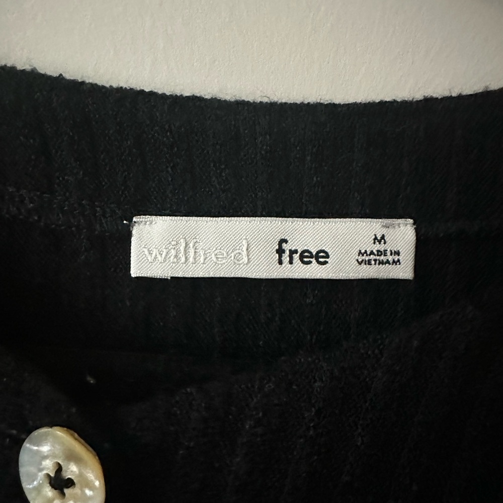 Wilfred Black Ribbed Button-Up Top - Picture 2 of 3